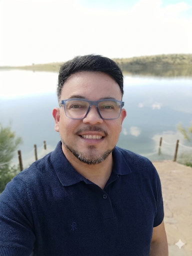 Félix Piñero, naturópata y canalizador akáshico